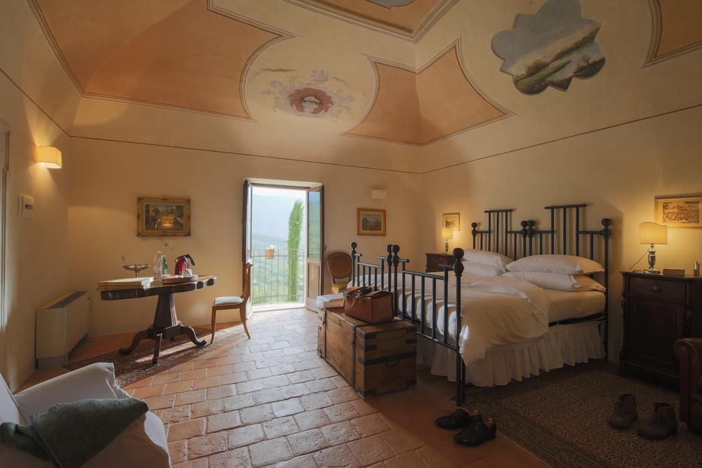 Отель Casa Rosati Fontecchio Экстерьер фото
